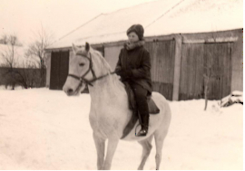 1968 Katharina Frank (Zweng) 147ZWE