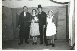 1960er M. Pschaiden, Maria (Mitzl) Weiss, Friedl Lambert, Erna Reif 11FM