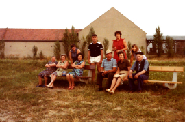 1980 Gassentratsch in der Neusiedler Gasse 36ZA