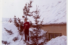 1970er Winter in Zurndorf, Windgasse 49PI