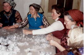 1984 Federn schleissn in der Tischlerei M. Ebner, G. Weiss, E. Lambert, K. Unger, Frau Novak 5EIN