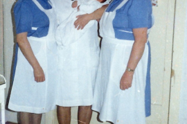 1975? Mitte Karoline Schmickl geb. Niedermayer 1956-1971 Hebamme in Zurndorf danach KH Hainburg 6BÖE