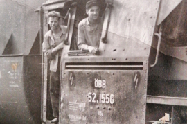 1950er E. Fleck, r. unbekannt, Lockführer auf der 52er  7FLECK