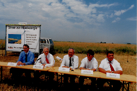 1997 Windpark Spatenstich Dr. Günther Ofner, DI Dr. Josef Bratl. LH Karl Stix, LH Stv. Ing. Gerhard Jellasits, BGM Rudolf Suchy 7GEZ