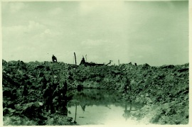 1940 Bombenkrater bei Zurndorf 83DM