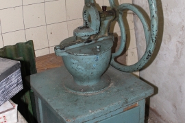 1960er Nussmühle 98WB