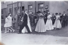 1959 Hochzeitszug M. St. Lang 144So