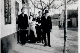 1941 Hochzeit unbekannt, welche Gasse ist es? 21SCHM