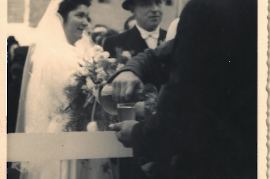 1949 Hochzeit Theresia, Johann Frank nach der Trauung 37ZWE