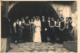 1949 Hochzeit Th. J. Frank mit Volkstanzgruppe Zurndorf 38ZWE