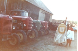 1955 65HF Fahrzeugweihe