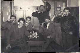 1958 lustige Partie ohne Alkohol ?,  ev. Theatergruppe Zurndorf Ausflug 75RM