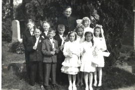 1959 Kommunion Simon, E. Pokorny, W. Schmidt, F. Wagner, ?, 7H