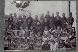 1938 Kindergarten Jahrgang 1933 Tante Lass 2LAG