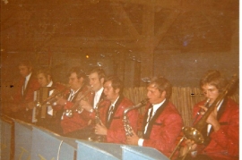 1980erTanzkapelle Zurndorf (Leithatal Buam) in Schöngrabern 29UP