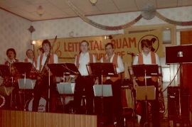 1982 Leithatal Buam Silvester in Gattendorf 43DW