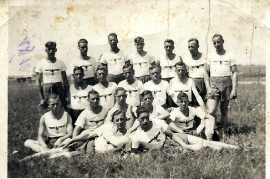 1937 unbekannt in Kaisersteinbruch 110B