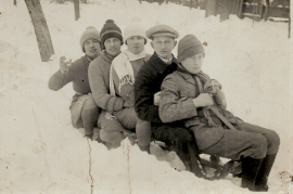 1930er g. li. Fr. Schmitzhofer (geb. Horwath) 15UNGR