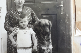 1930er M. Schmitzhofer mit Mutter 23SM