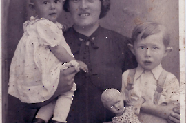 1940er Helga, Josefine u. Walter Sonnleitner 36MIA