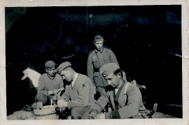 1941 v.2.v.l. P. Dürr in Znaim 49RW