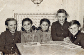 1954 Geschwister Bauhofer Helene Susanne, Margarethe, Georgina Christine, Magdalena, Paul 1BAUM