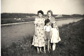 1953 M. Amri, A. Amri, Fr. Turek, ?,51A