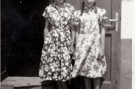 1950er E. Schmidt (verh. Zapfl), H. Pamer (verh. Amri) 73Z