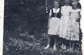 1951 Gerti Schmitzhofer, Lisl Göbl, Evi Niedermayer 81ME