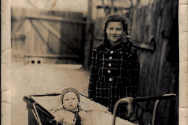 1950er im Kinderwagen Hansi Magyar, Fini Magyer 8MIA