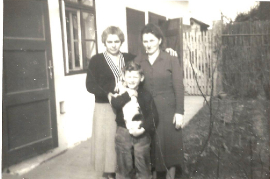 1954 Fr. Turek, A. Amri, M. Amri 126A