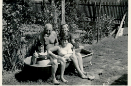 1960er Baden anno dazumal Paul, Rosa Spiegel, Eva Hoffmann, Ilse Spiegel 11HOIL