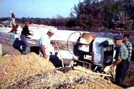 1966 Baustelle Schranz 23DW