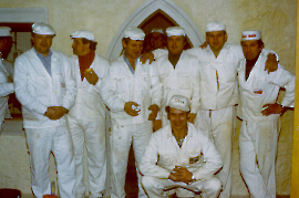 1970er 1.v.r. Matthias Pamer (Moderl) 3.v.r. Walter Pamer (Jaksl), Maurerpartie in Wien 9ZI