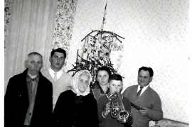 1962 ?, P. Amri (Boitsch), ?, M. Amri, A. Amri,P. Amri  53A