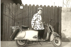 Kuhne 27 Renate am Roller