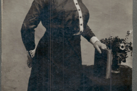 1910er Theresia Thell 3NIT