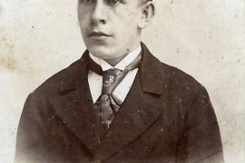 1900 8So
