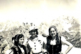 1935 Volkstanzgruppe Zurndorf in Innsbruck 155BA